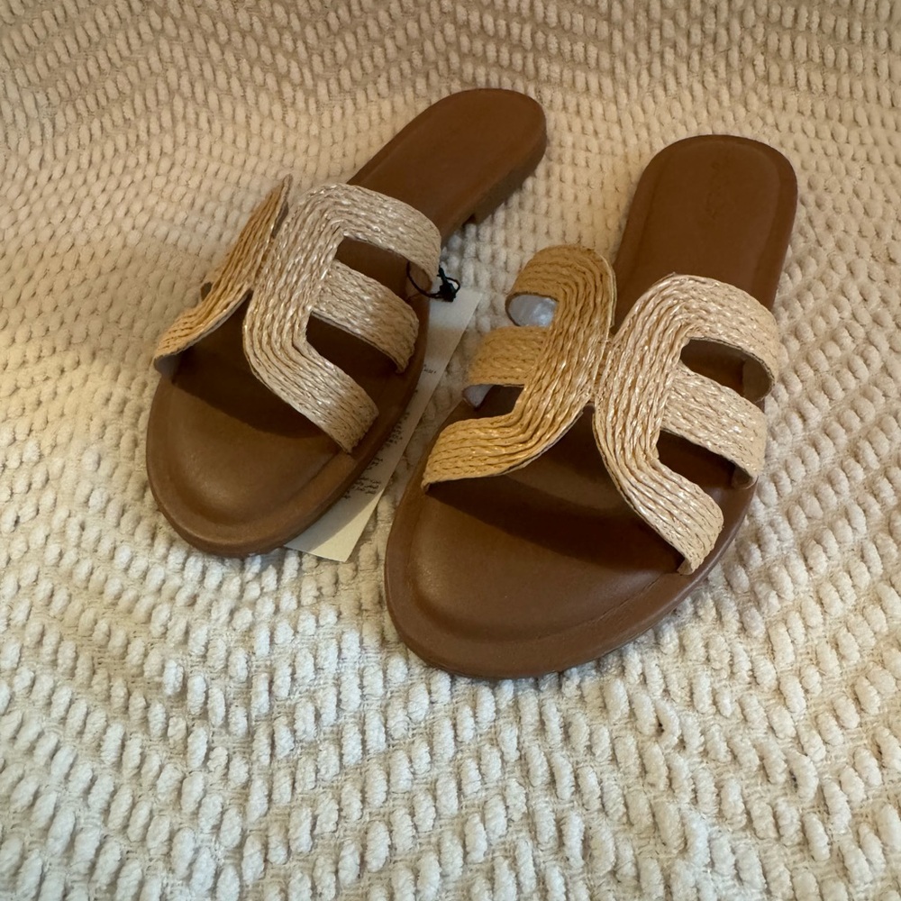 The Drop Raffia H-Band Sandals